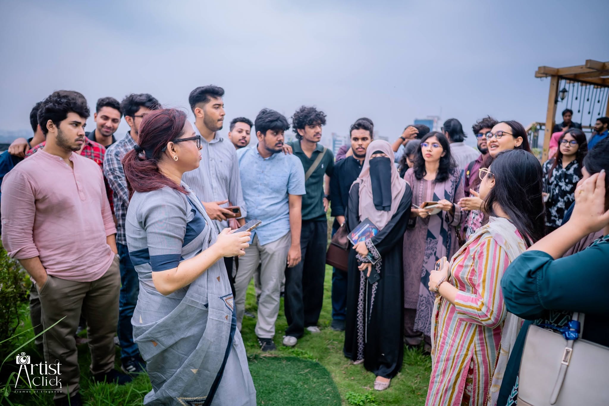 NSU students visits praxis projects